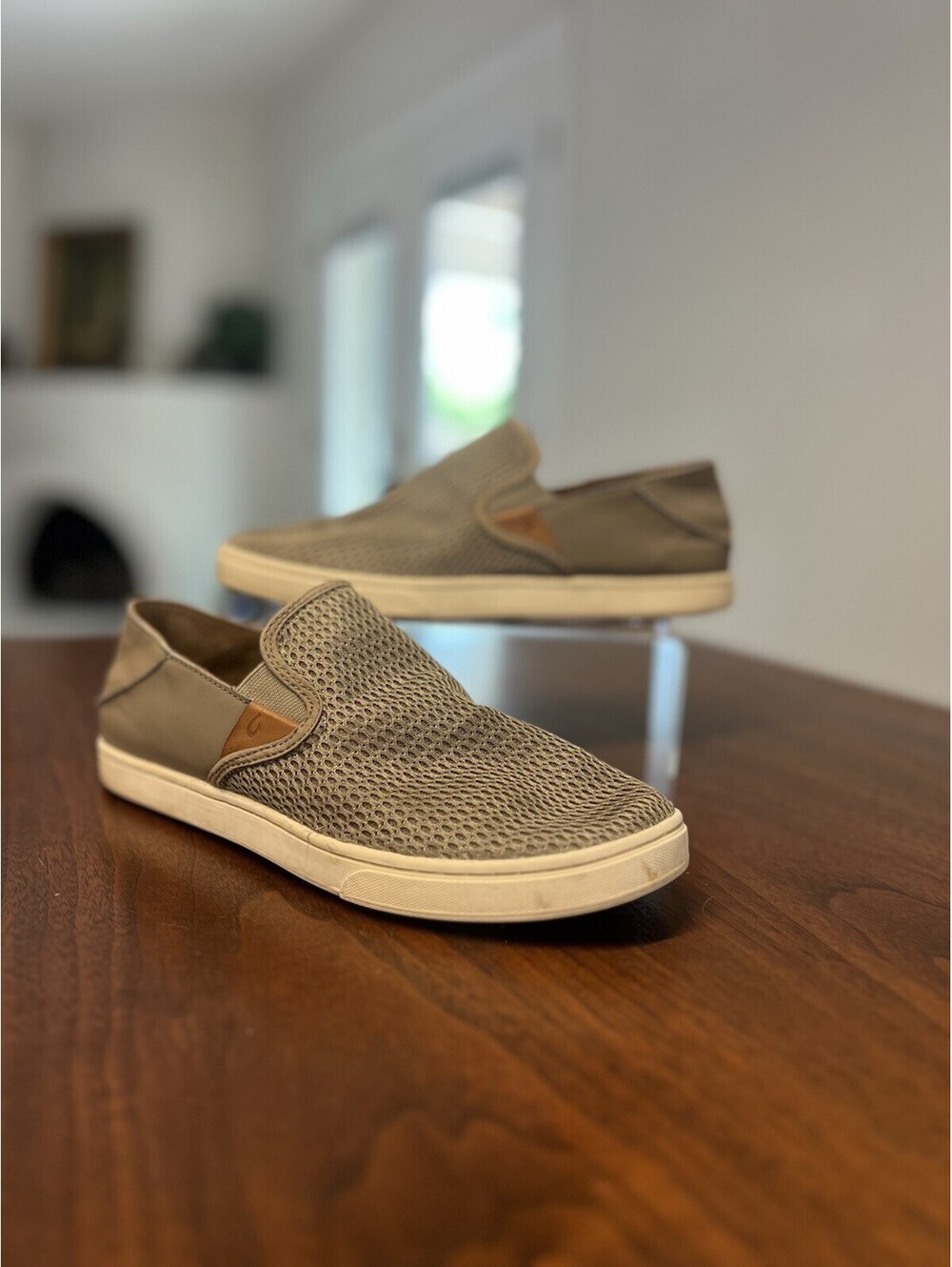 OluKai Pehuea Womens Slip On Sneakers Mesh Drop-In Convertible Shoes Clay Sz 9.5